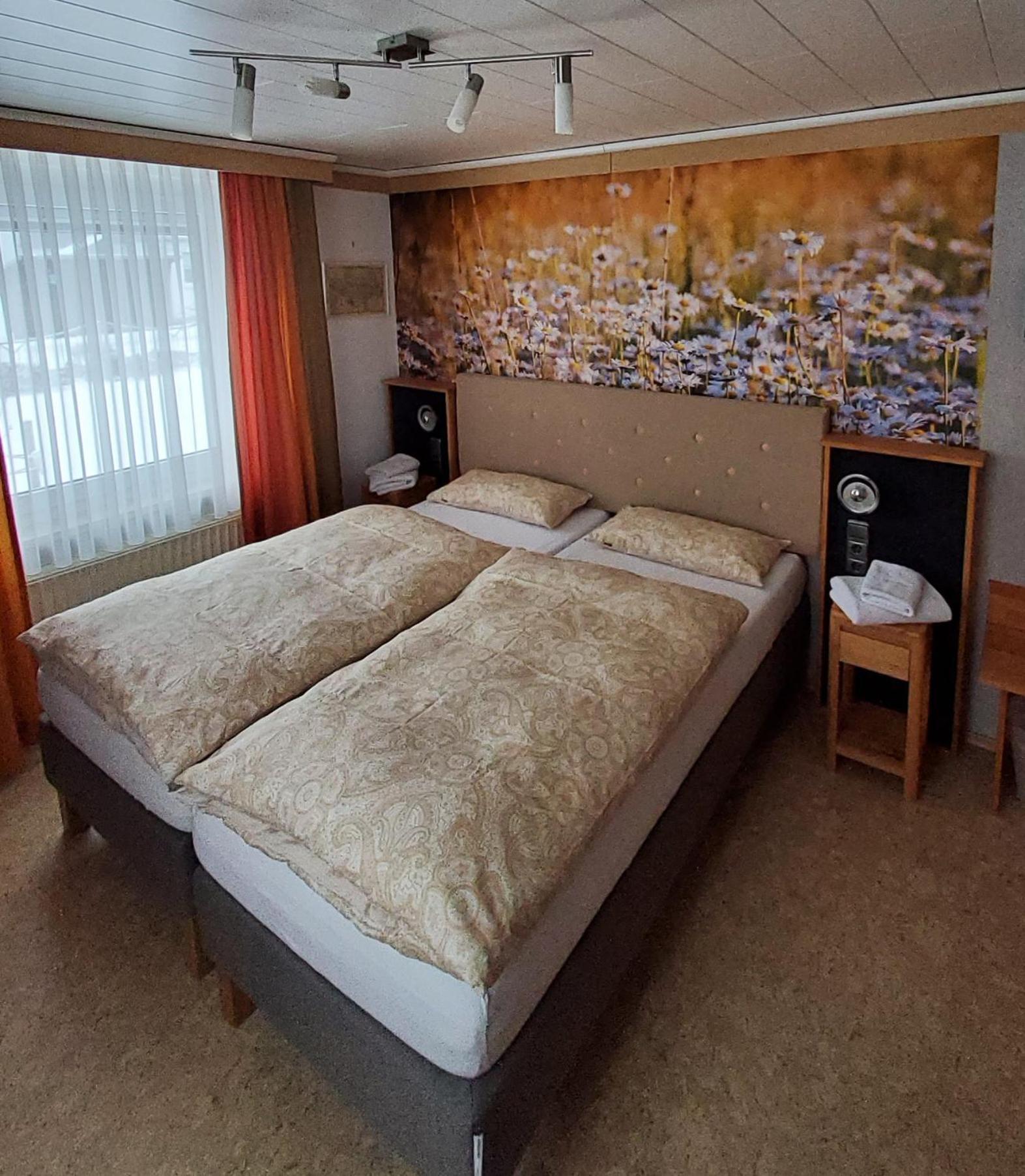 B & B Gaestehaus Schmidt Lichtenberg  Buitenkant foto